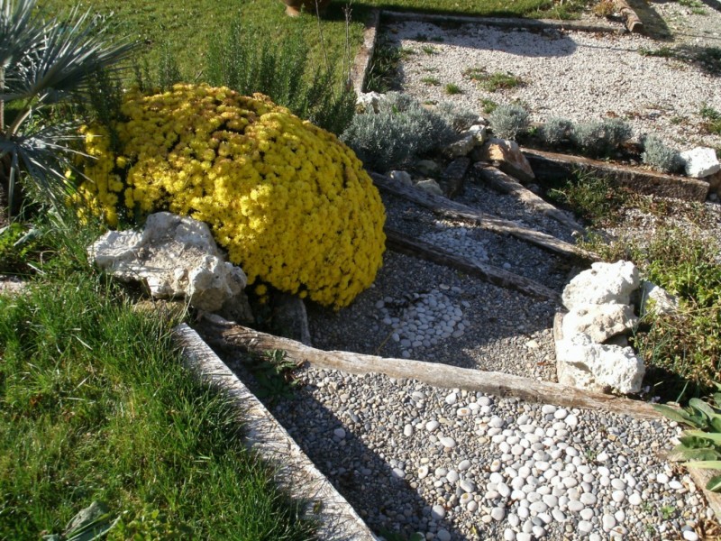 création de jardin espace vert paysagiste à Salernes et Draguignan