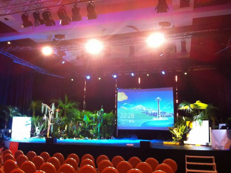 Création d'une ambiance tropicale pour un séminaire ou un événement professionnel Aix-en-Provence 13