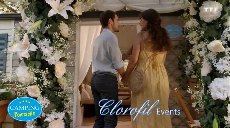 Création d'une arche nuptiale pour un mariage romantique et médiatique à Martigues en paca