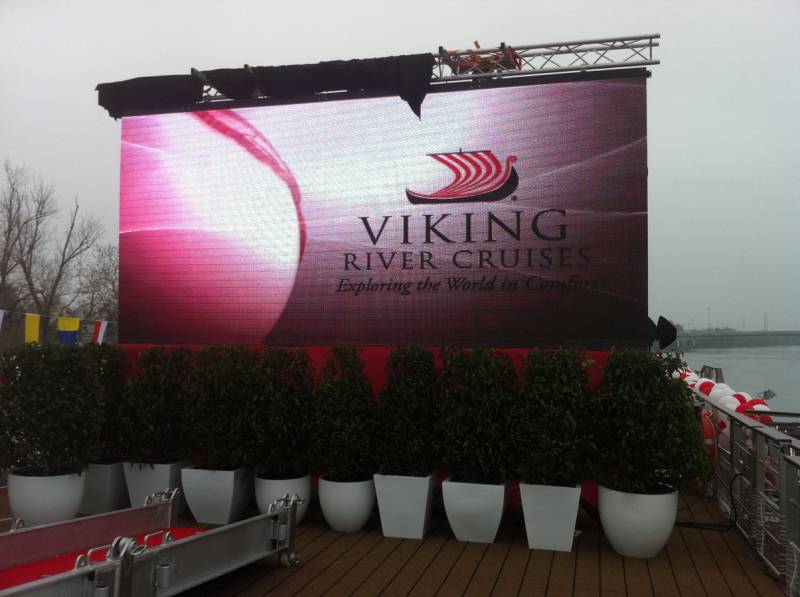 Location de plantes lauriers pour inauguration en paca