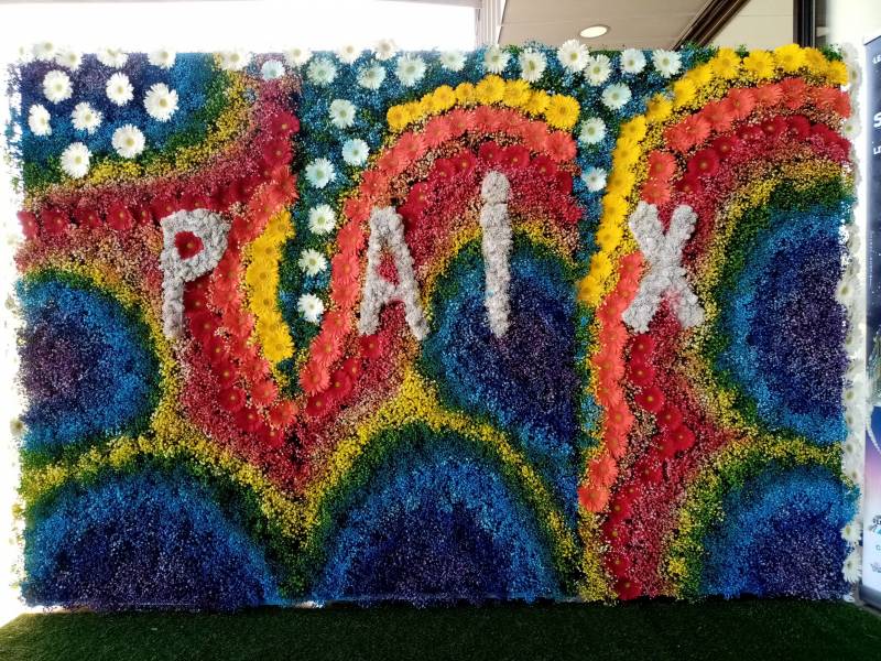 Conception réalisation de mur de fleurs et de végétaux éphémère pour vos événement en PACA