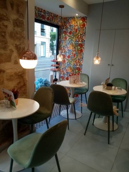 L'acceuil douillet vous permet de passer un bon moment autour d'un bon repas et pour délecter un thè d'exception chez Chocoqueen Nice.