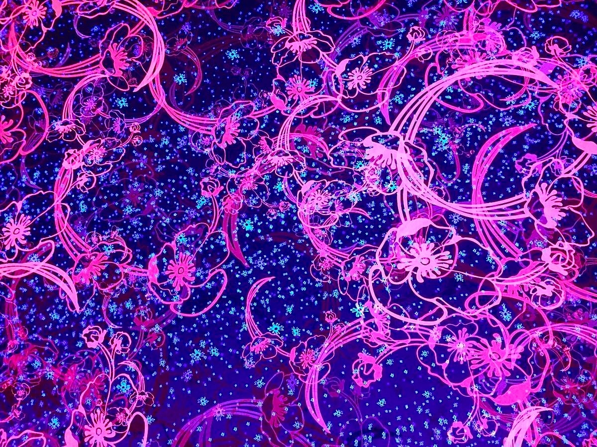 création florale artificielle de stand exposition pour lancement de marque dans le var