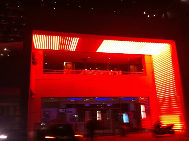 Pierre Fabre Dermo-cosmétique a sélectionné Clorofil events pour sa deuxième tournée dans 10 villes de France, afin de présenter aux professionnels de la pharmacie les produits solaires et anti-âge.