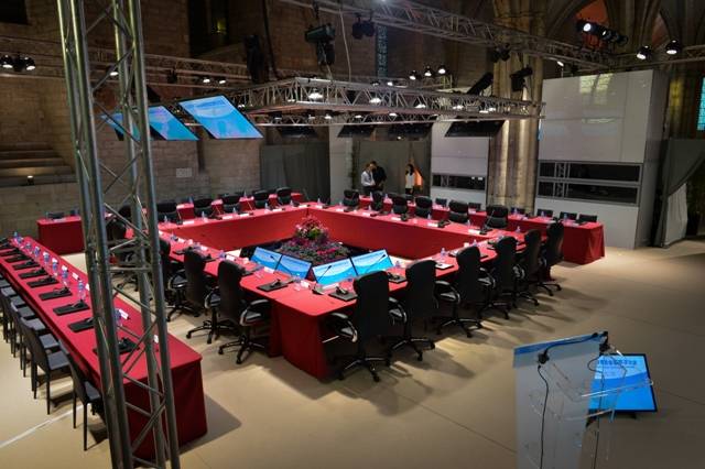 centre floral de table de conférence Avignon