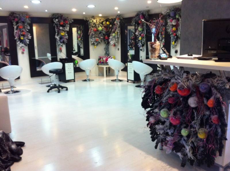 Noël, décoration de commerce, salon de coiffure, sur Vitrolles