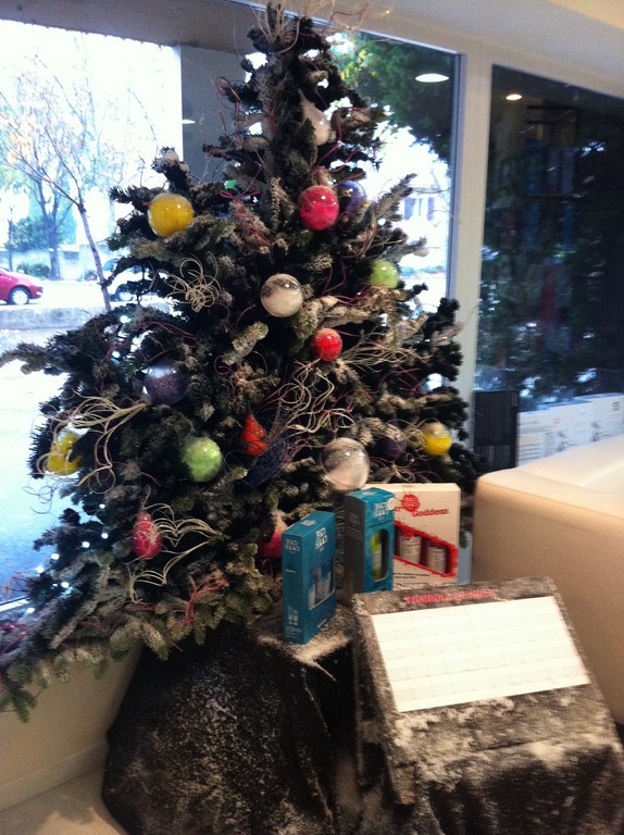 Noël, décoration de commerce, salon de coiffure, sur Vitrolles