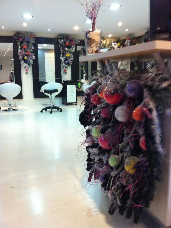 Noël, décoration de commerce, salon de coiffure, sur Vitrolles