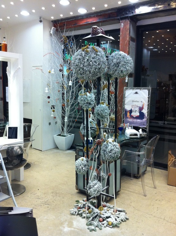 Décor de façade de Noël pour magasin, commerce entreprise sur Marseille