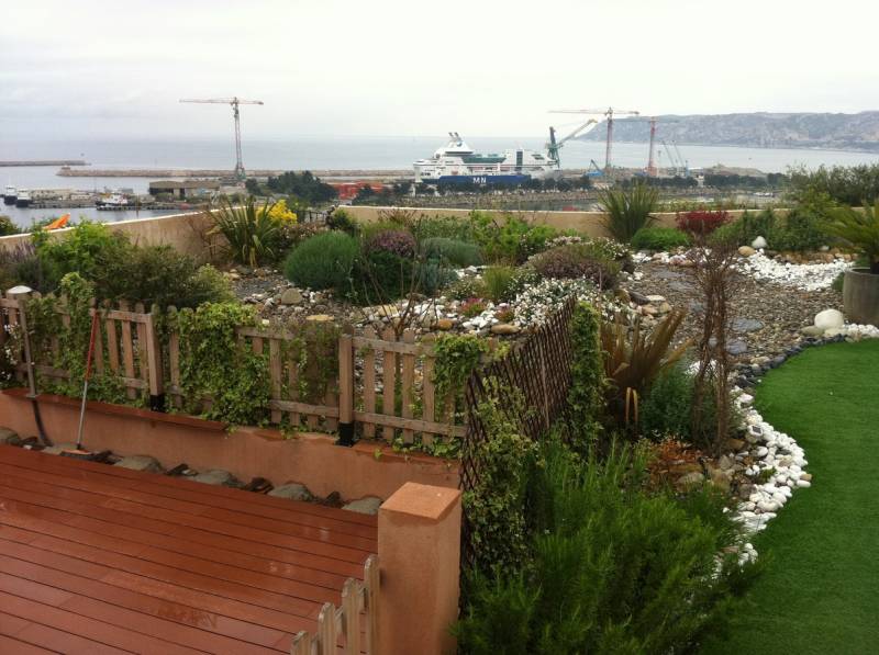 création conception de jardin à thème provençale Salernes