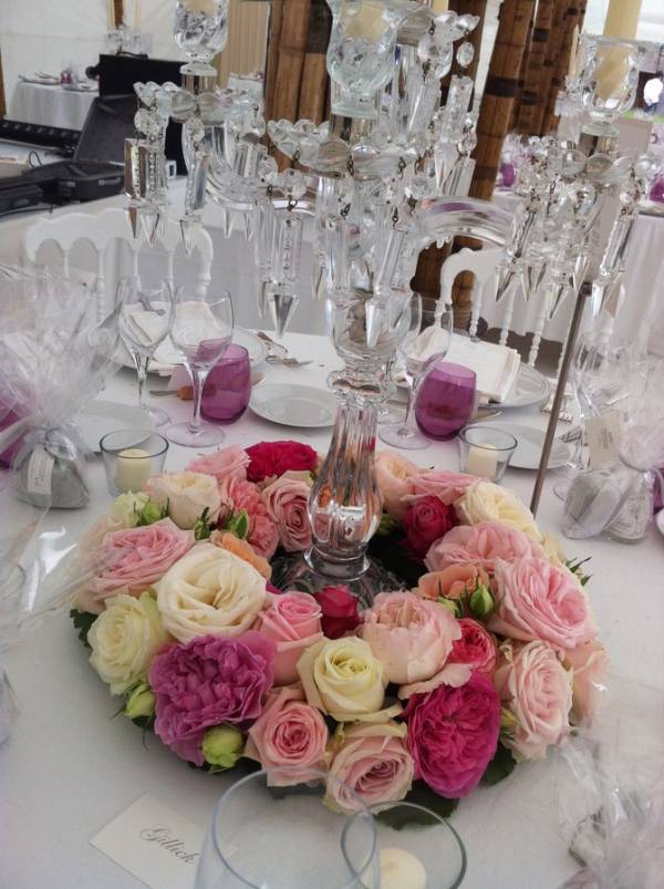 Décor de centre de table de fleurs pour réception, gala, dîner sur Marseille, Orange, Avignon