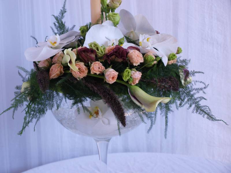 Centre de table de fleurs et plantes pour réception et gala sur St Rémy de Provence, St Tropez, Toulon,