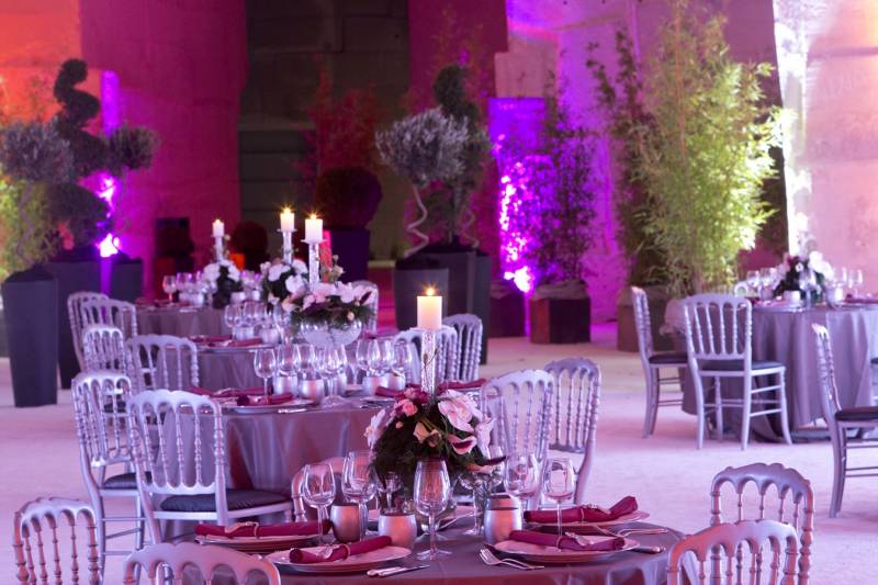 Centre de table de fleurs et plantes pour réception et gala sur St Rémy de Provence, St Tropez, Toulon,