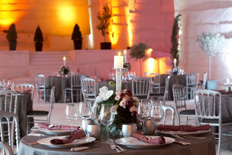 Centre de table de fleurs et plantes pour réception et gala sur St Rémy de Provence, St Tropez, Toulon,