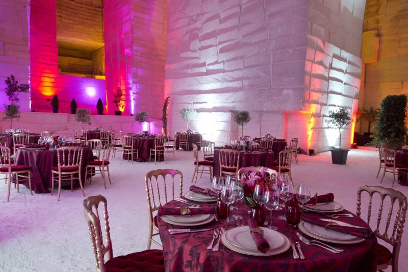 Centre de table de fleurs et plantes pour réception et pour buffet traiteur sur Marseille Les baux de Provence