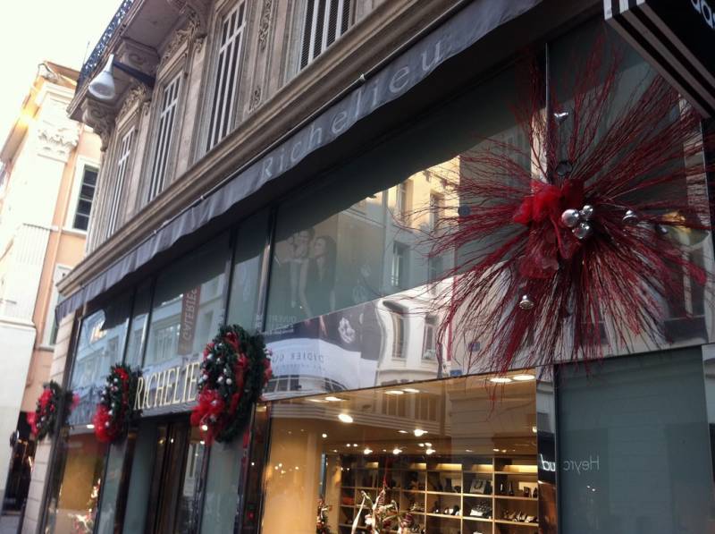 Noël décor façade en location pose Marseille Avignon