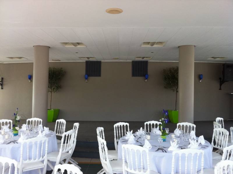 Décor de centre de table de fleurs et de buffet pour séminaire, soirée de gala Cassis, La Ciotat, Toulon