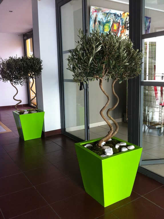 Décor de centre de table de fleurs et de buffet pour séminaire, soirée de gala Cassis, La Ciotat, Toulon