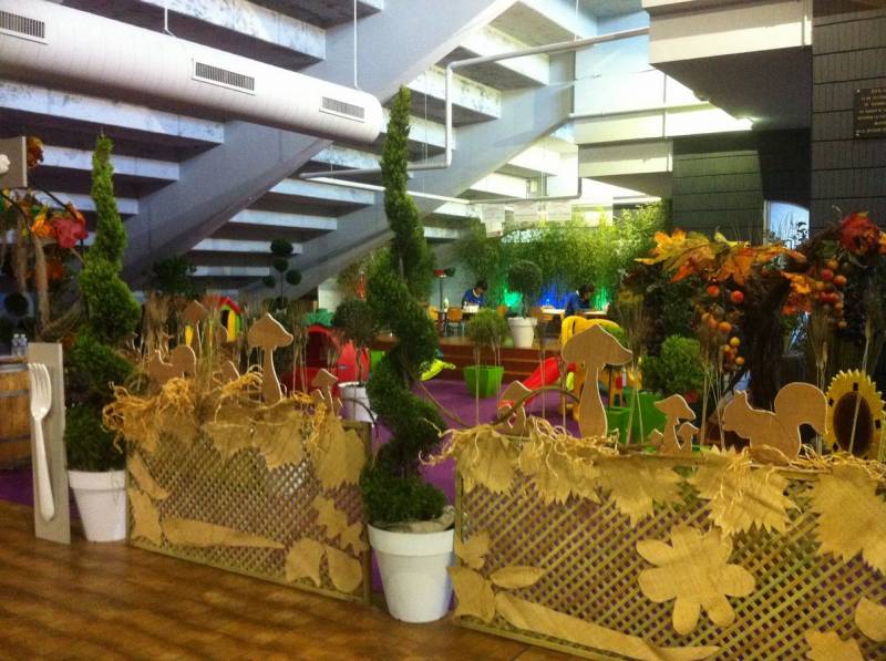 Création d'un jardin d'enfant pour salon exposition, foire sur Istres, Marseille, Toulon