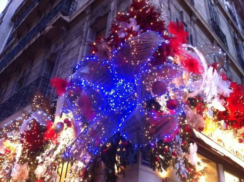 noel décor de façade en location Marseille