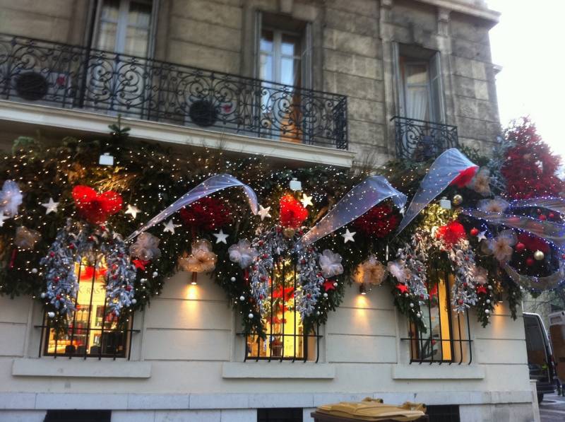 noel décor de façade en location Marseille