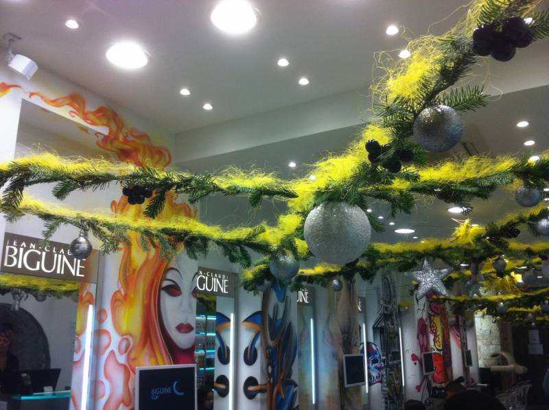 façade et vitrine décoration noël Marseille
