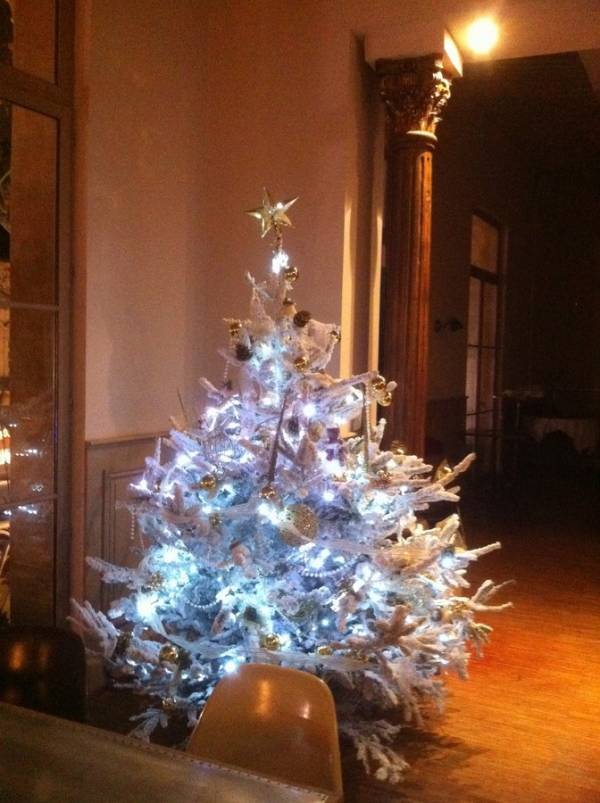 Décor de façade de noêl sur Aix en Provence Marseille