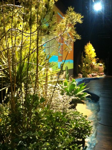 Décor scénique location, conception végétale livraison pose et retrait France Sud