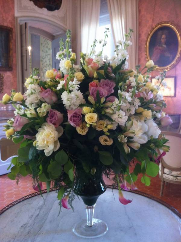 Abonnement de bouquets et décorations florales de fleurs fraîches en contrat de durée courte moyenne et longue durée