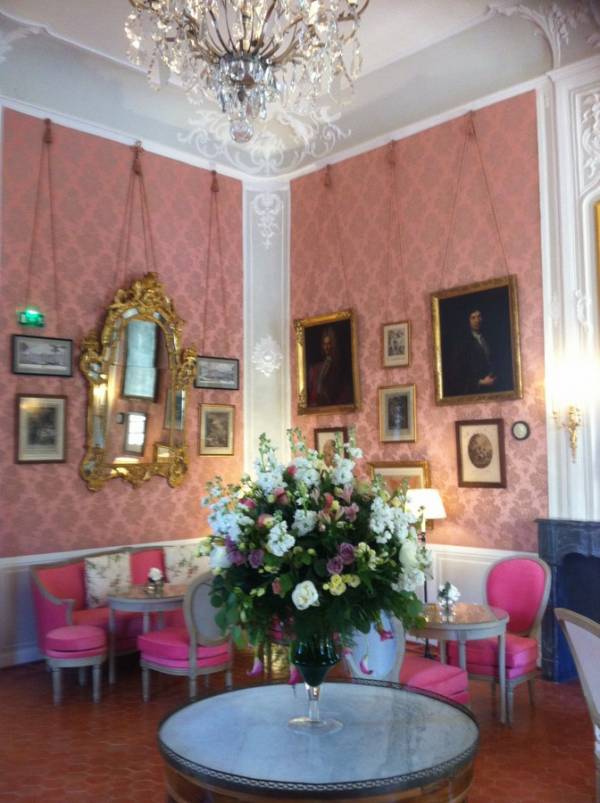 Abonnement de bouquets et décorations florales de fleurs fraîches en contrat de durée courte moyenne et longue durée