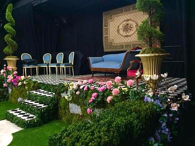 Jardin de roseraie à l'anglaise.