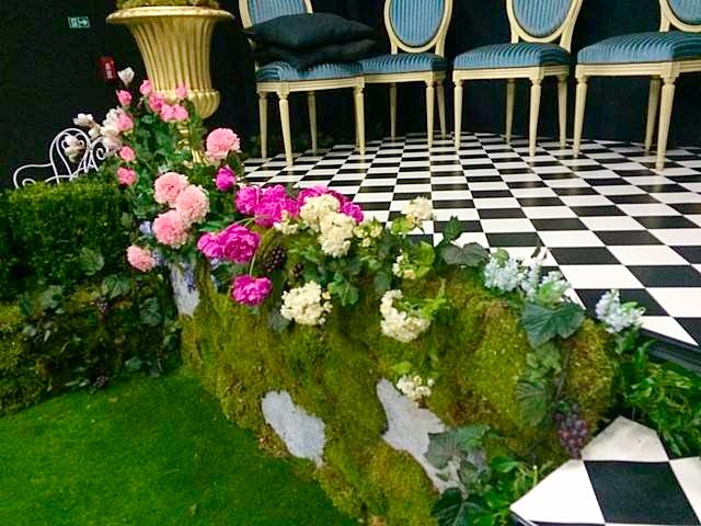 Mélange harmonieux en cascade de fleurs à massif.