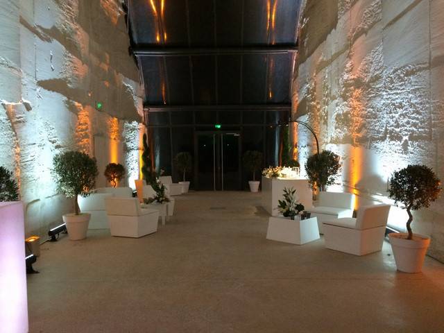 décorations florales pour buffets traiteurs, bar, tables repas, pour soirées privées et professionnelles à Marseille, Avignon