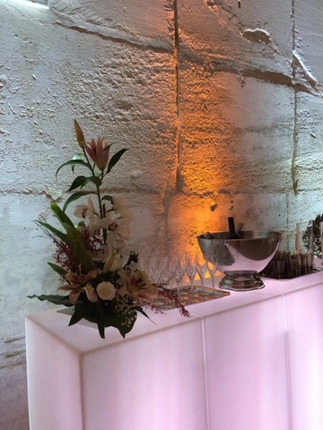 décorations florales pour buffets traiteurs, bar, tables repas, pour soirées privées et professionnelles à Marseille, Avignon