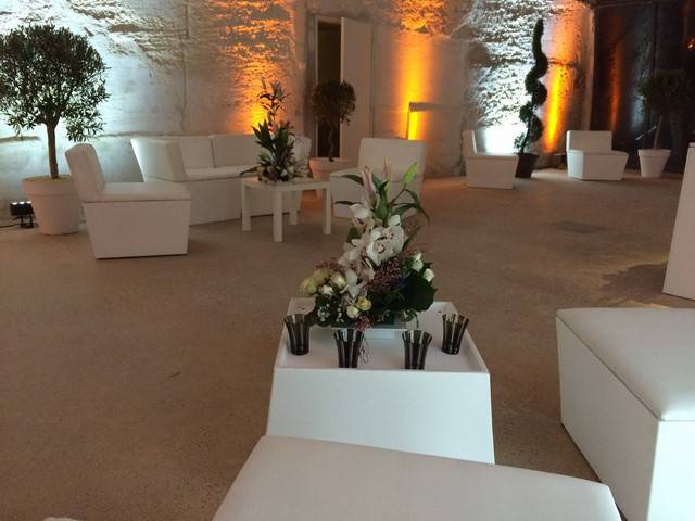 décorations florales pour buffets traiteurs, bar, tables repas, pour soirées privées et professionnelles à Marseille, Avignon