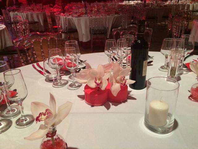 centre de table mariage composition florale pour réception événement gala réception  St Cyr Sur Mer La Ciotat