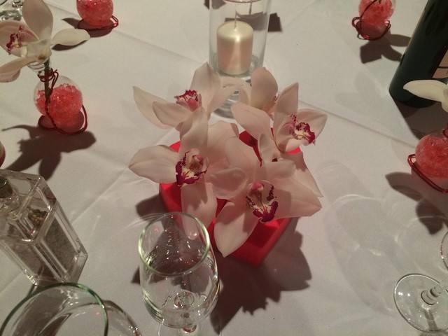 centre de table mariage composition florale pour réception événement gala réception  St Cyr Sur Mer La Ciotat