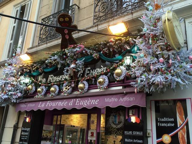 décoration de noël, sapin nordman, lumière pose et retrait Marseille Aix en Provence