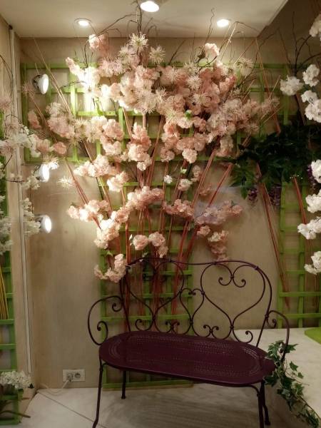 Cerisier artificiel en fleurs à la vente et à la location