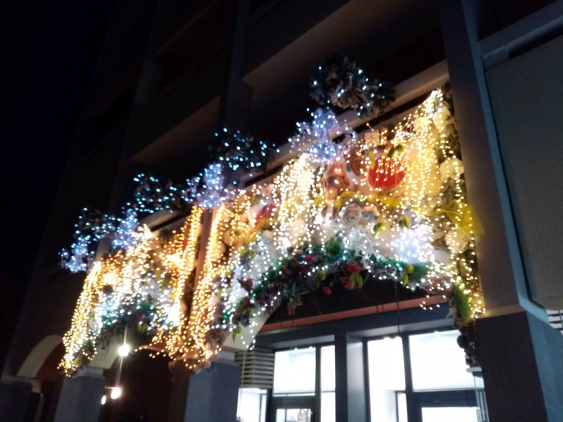 Décoration de Noël de commerce a Marseille