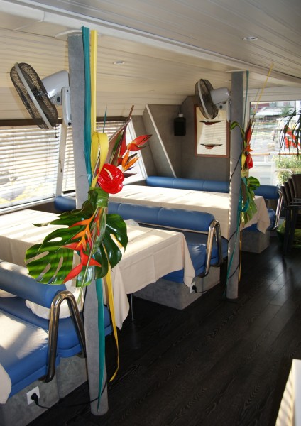 Location de décoration florale centre de table, décor de salle et lieu insolite, Bandol