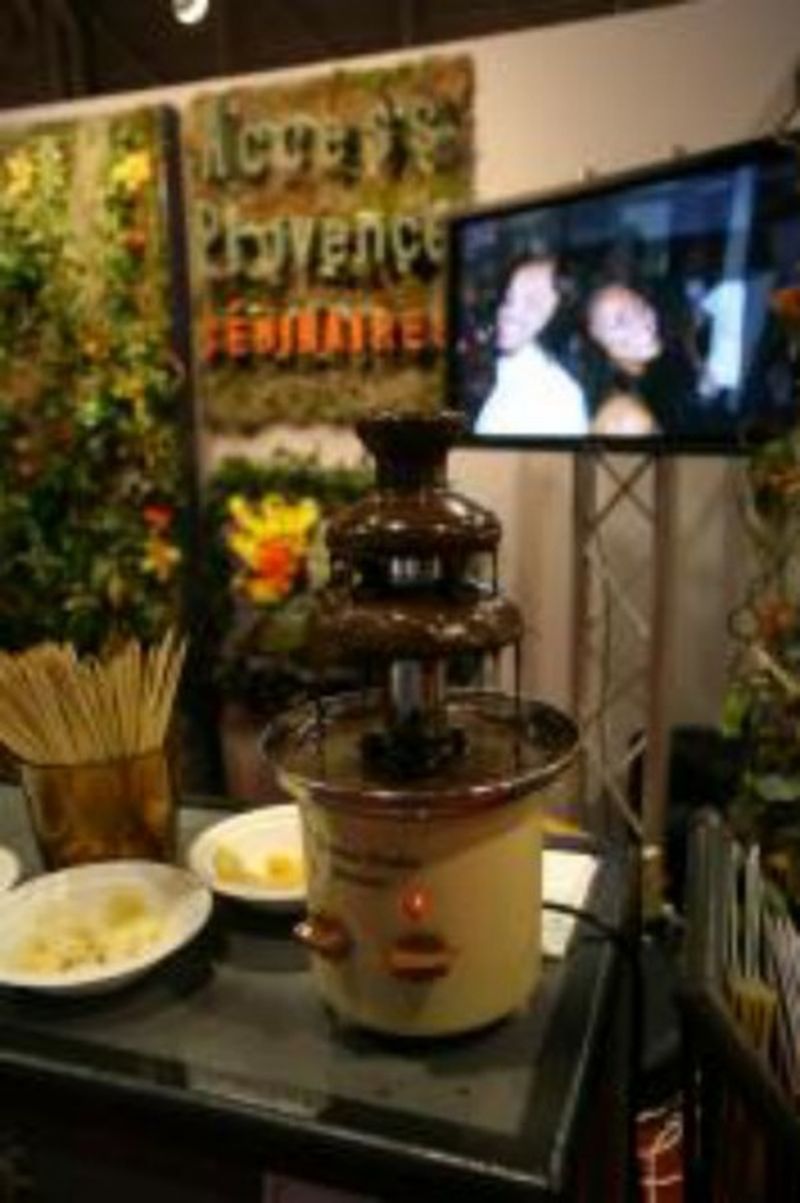 Création, pose de mur de végétaux éphémères pour stand exposition Marseille