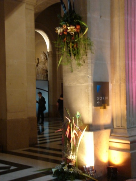 Location de décor floral pour salle de réception pour gala soirée lancement sur Marseille