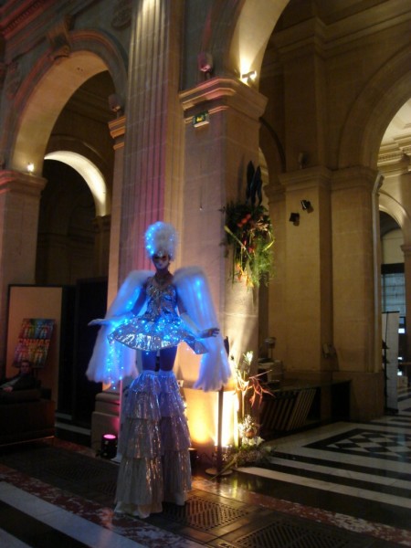 Location de décor floral pour salle de réception pour gala soirée lancement sur Marseille