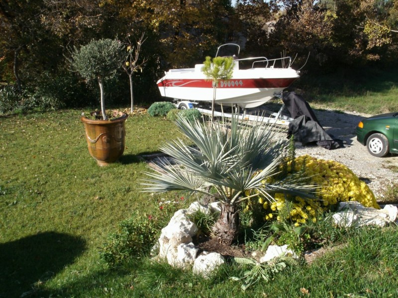 création de jardin espace vert paysagiste à Salernes et Draguignan