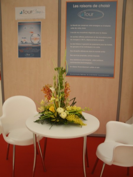 décoration florale pour stand exposition de salon, Avignon