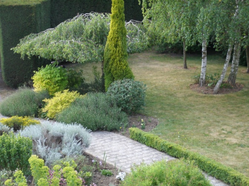 création de jardin espace vert paysagiste avignon salon de provence aix en provence paca