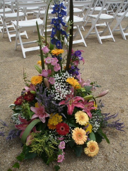 mariage décor de coeur de cérèmonie en extérieur en paca var vaucluse bouches du rhône