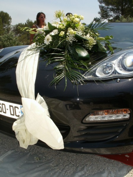 Voiture Cortége mariage  décoration Avignon Arles Apt Aix en Provence région PACA
