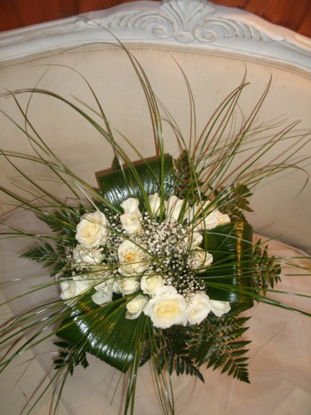 MARIAGE BOUQUET  MARIEE BOUTONNIERE BOUQUET A LA VIERGE  MARSEILLE PACA VAUCLUSE VAR GARD HERAULT